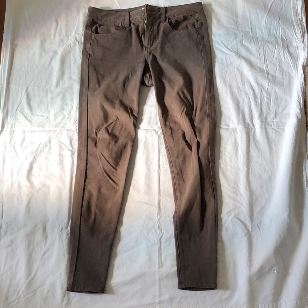 American Eagle jegging, size 6.